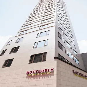 4* Hotel Butterfly On Wellington,
